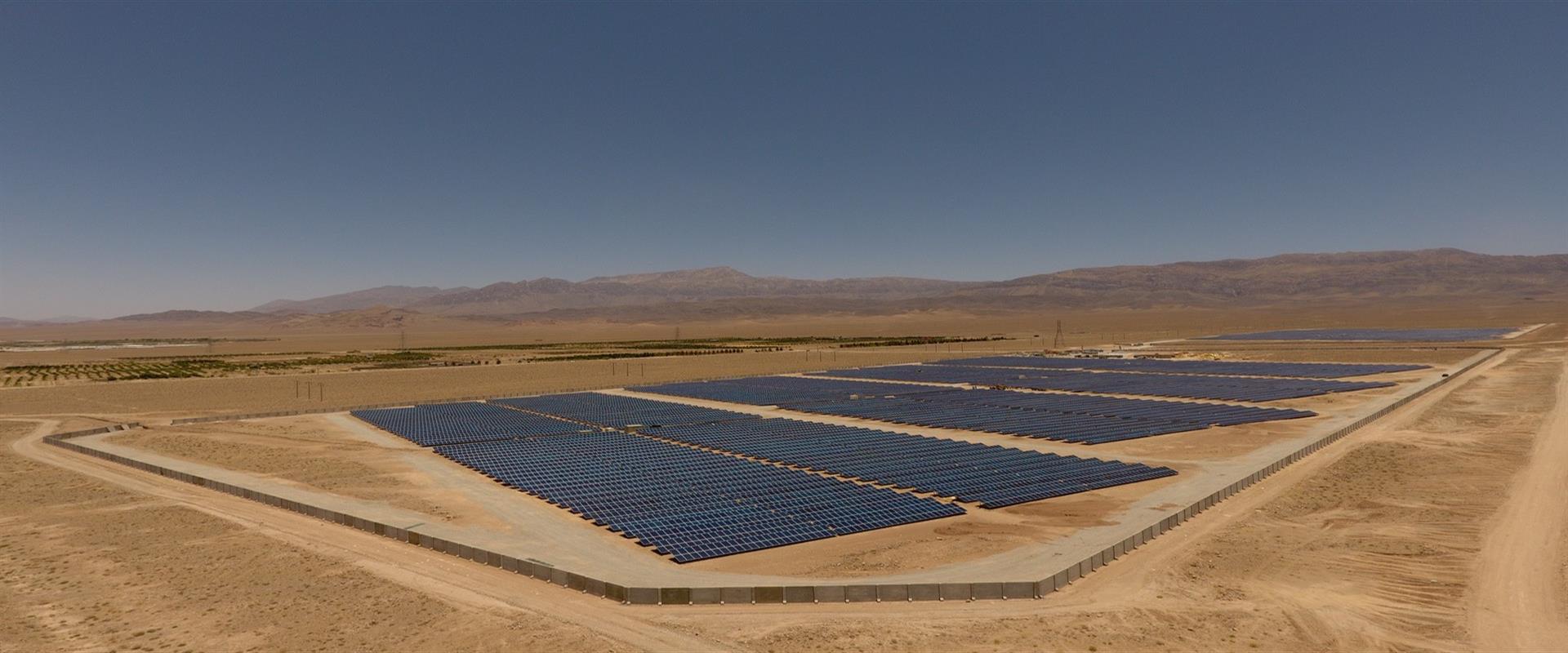 نیروگاه خورشیدی 20 مگاواتی شرکت سولار انرژی مکران